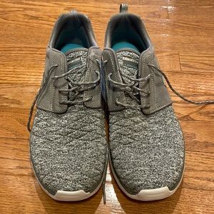 Skechers tennis shoes. Brand new.